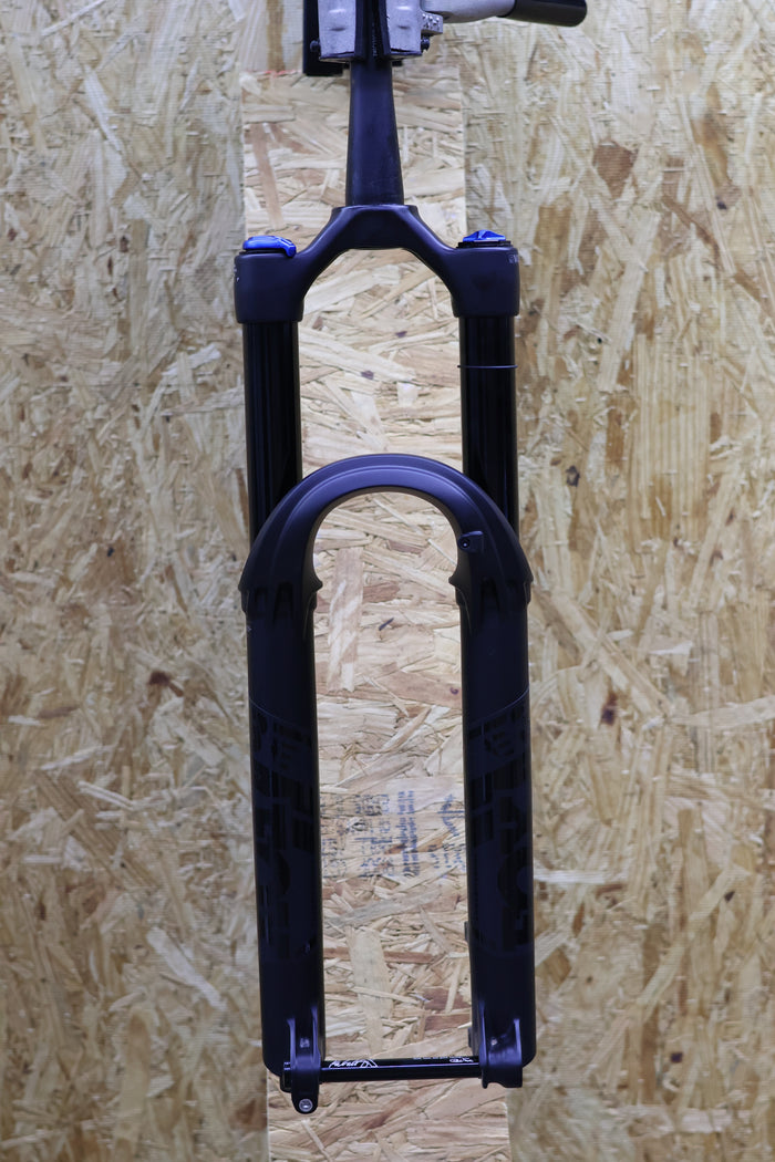 2026_25 FOX PERFORMANCE 38 FLOAT 29 160Mm