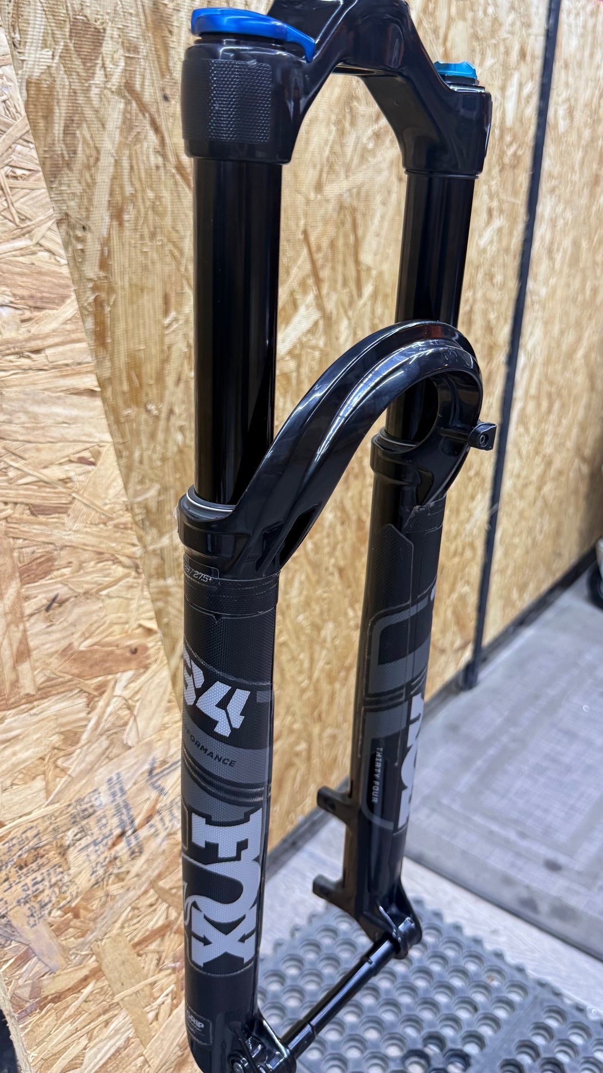 2025 PERFORMANCE 34 FLOAT 29 130mm