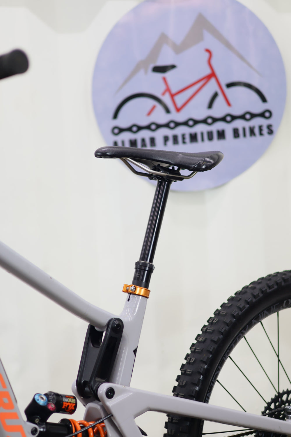 Santa Cruz Nomad C 2024 Carbon