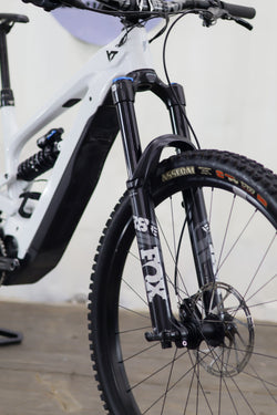 YT Decoy Core 3 2024/25 Carbon (eBike)