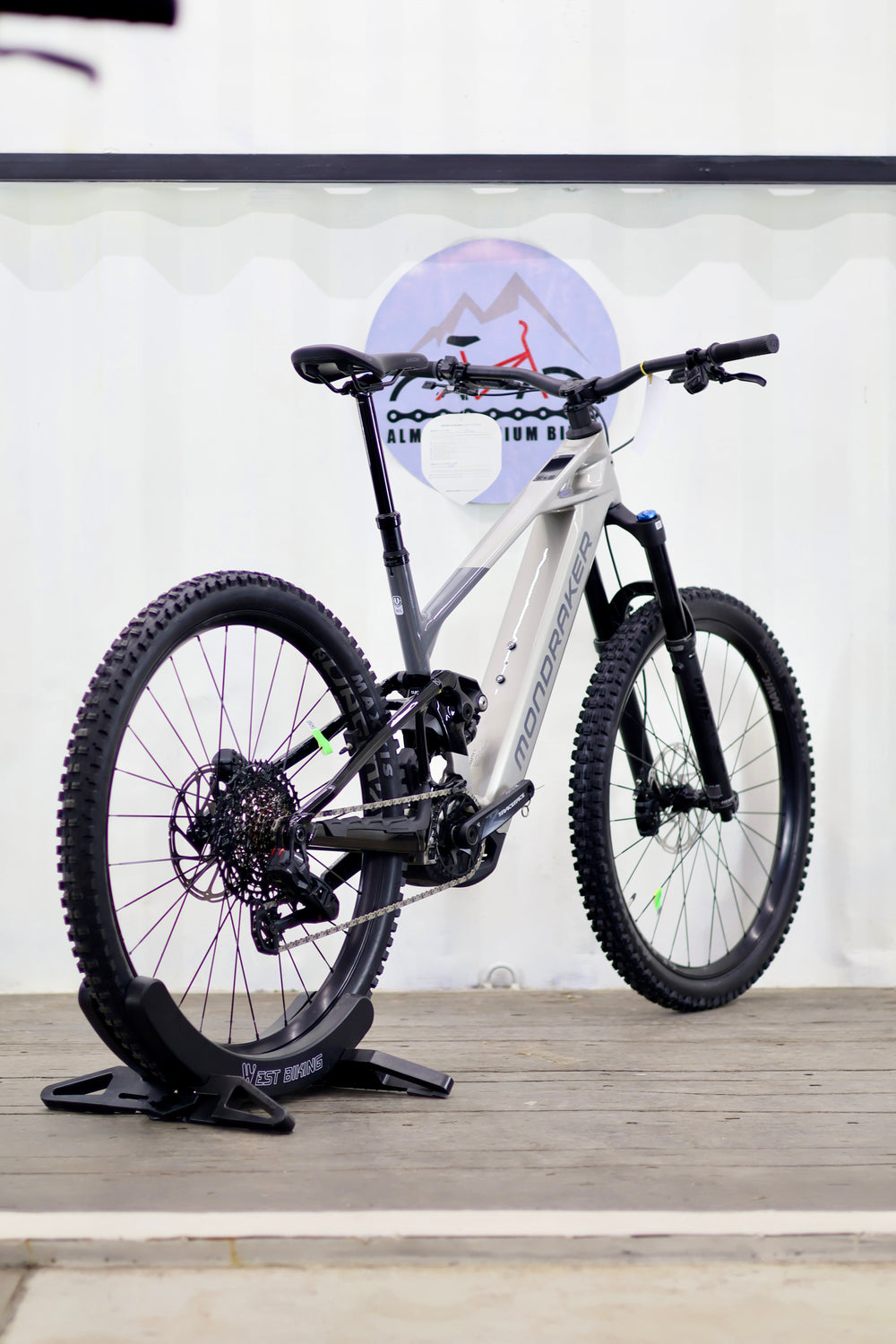 Mondraker Crafty R Carbon 2026 eBike (Nueva)