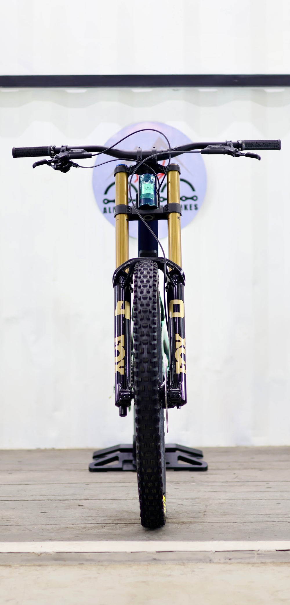 SANTA CRUZ V10 X0 2027
