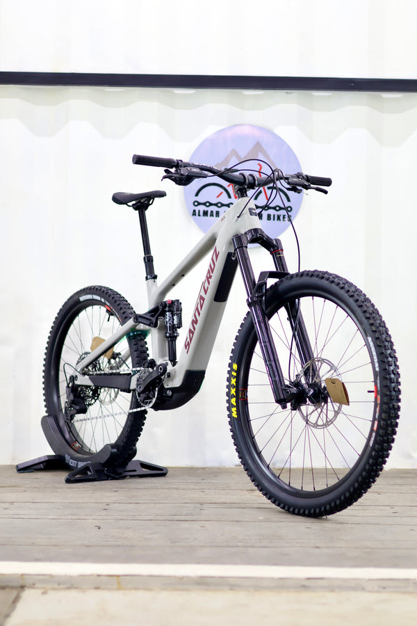 Santa Cruz Vala Kit 70 eBike 2027 Carbon (Nueva)