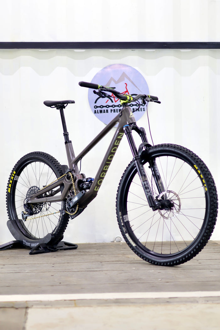 Forbidden Druid Carbon 2023