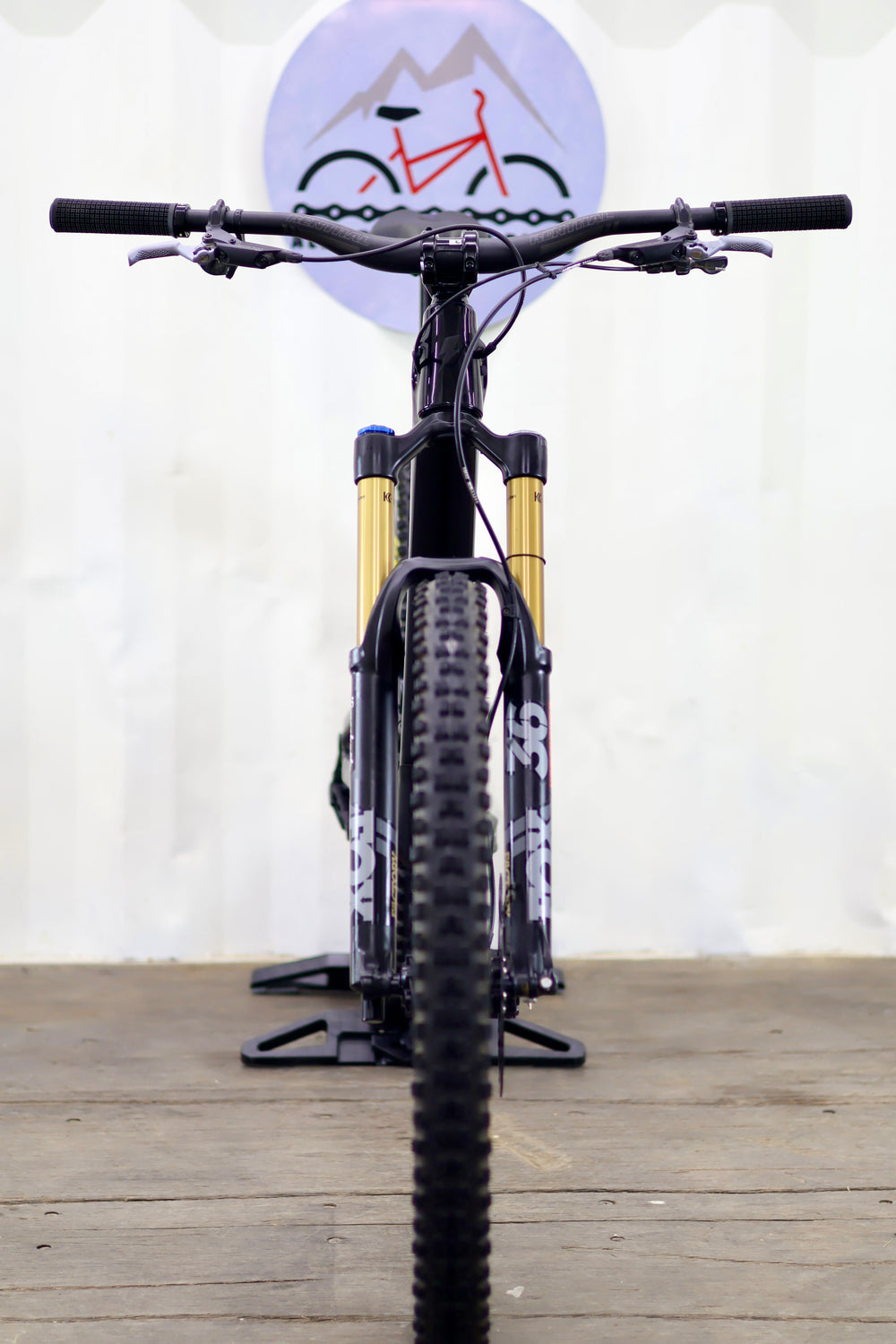YT JEFFSY  CORE 3 2026 Full Carbon Mejorada (como nueva)