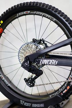 YT JEFFSY  CORE 3 2026 Full Carbon Mejorada (como nueva)