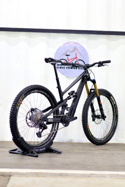 YT JEFFSY  CORE 3 2026 Full Carbon Mejorada (como nueva)