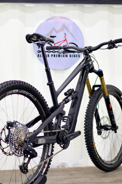 YT JEFFSY  CORE 3 2026 Full Carbon Mejorada (como nueva)