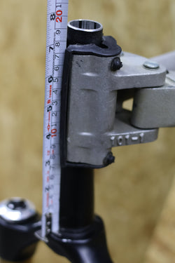 2022 FOX 36 170mm  KASHIMA MATTE BLACK GRIP2