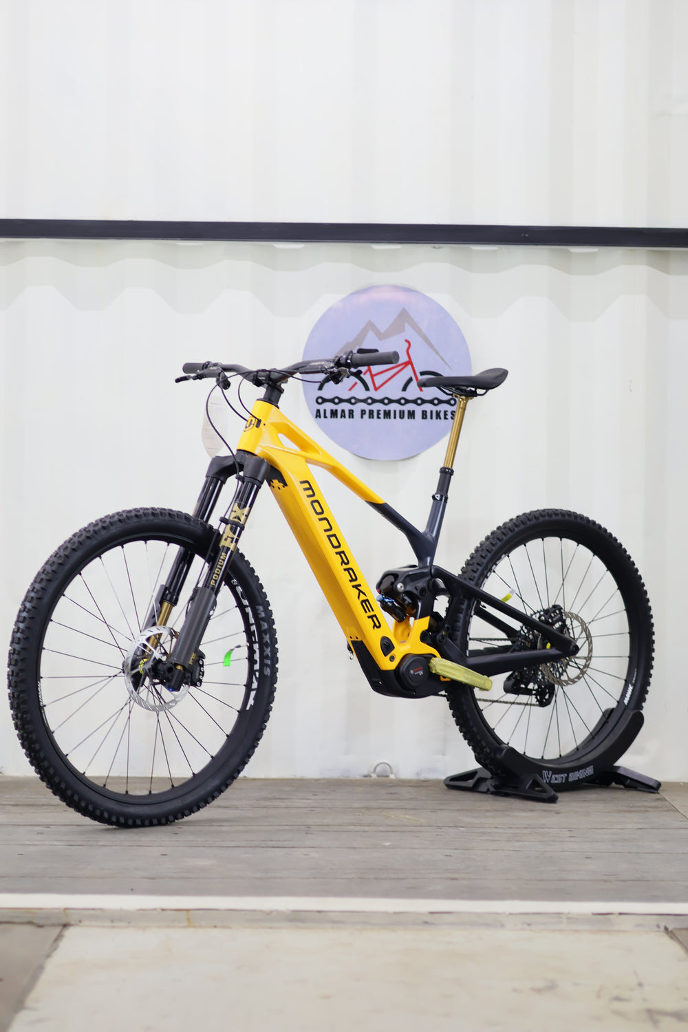 MONDRAKER CRAFTY RR S Carbón 2026 - eBike NUEVAS y DEMO