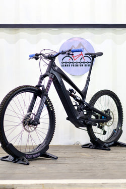 YT DECOY CORE 2 2025 Carbon (muy poco uso)