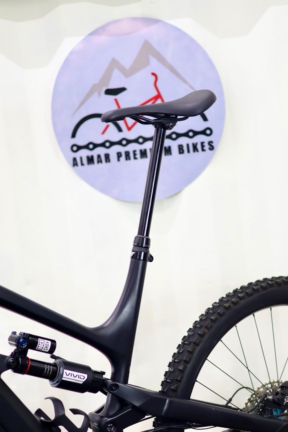 YT DECOY CORE 2 2025 Carbon (muy poco uso)
