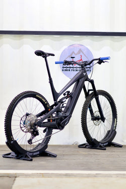 YT DECOY CORE 2 2025 Carbon (muy poco uso)