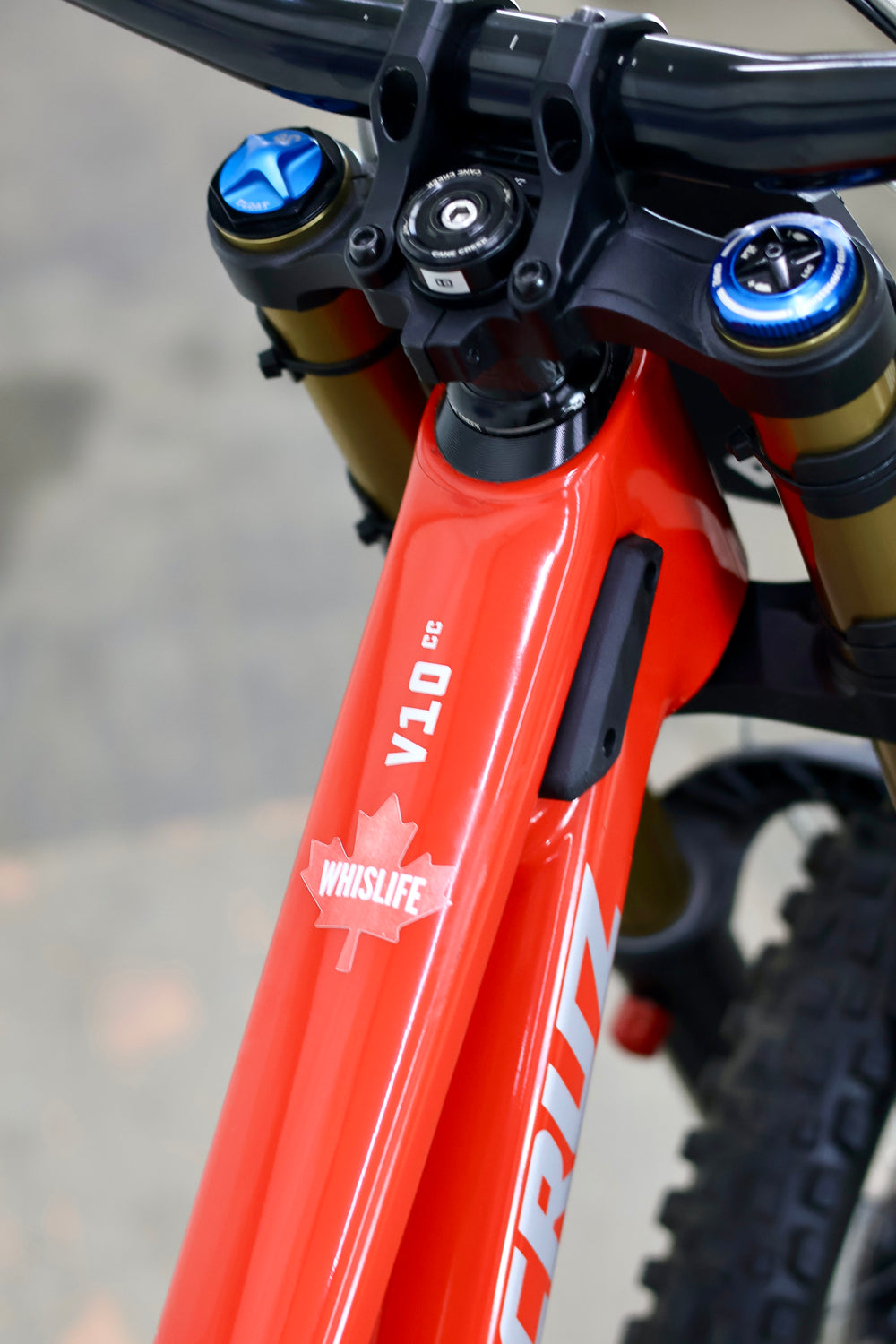 SANTA CRUZ DH V10 CC 2024 carbón